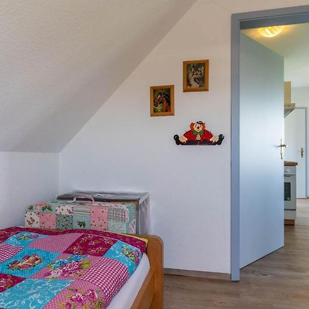 Bi-Uns-To-Hus Apartment เทินนิง ภายนอก รูปภาพ